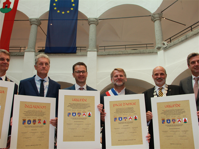Im Rahmen der Europatage 2019 in Bruneck wurde die Städtepartnerschaft symbolisch erneuert